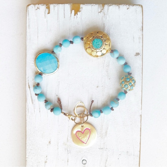 Turquoise and Gold Beaded Bracelet - Picture 2 of 7